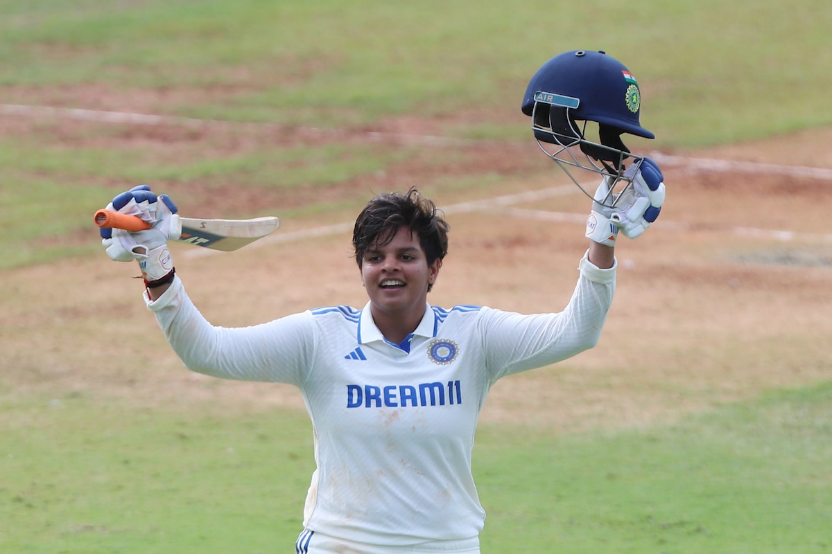 Shafali Verma Makes Fastest-Ever Women’s Test Double Century, Smriti Mandhana Misses Out