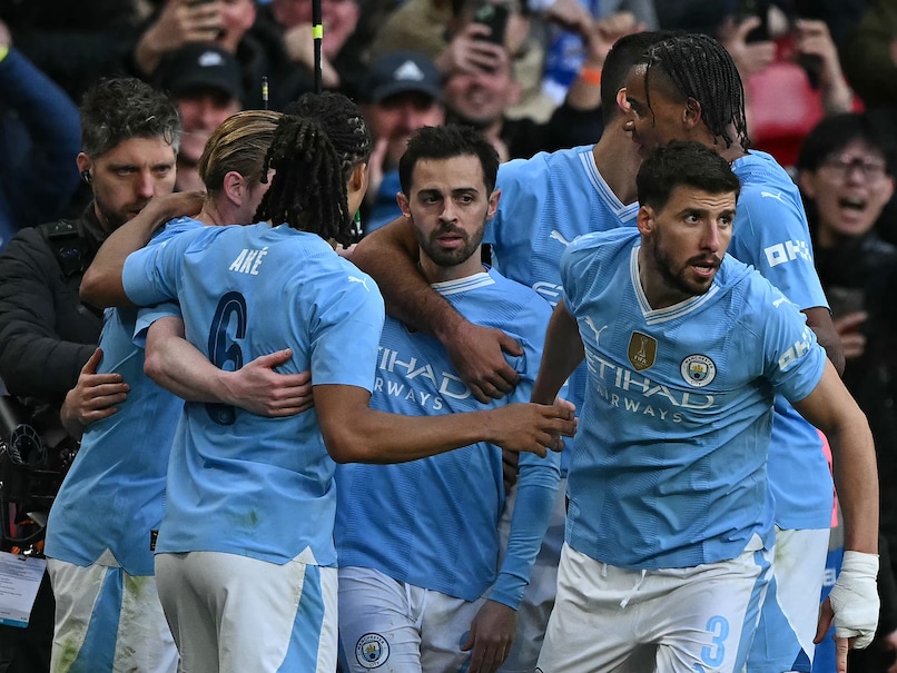 Manchester City Fined 2 Million Pounds For Delaying Kick-Offs