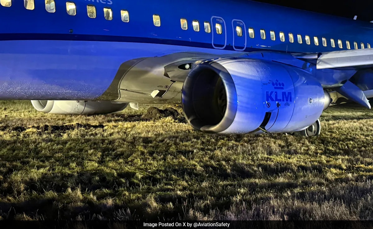 Dutch Plane Skids Off Runway After Emergency Landing In Norway